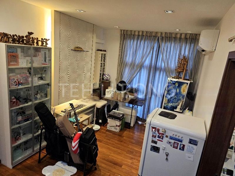 5 Bed Semi-Detached House (Landed) for Sale in  Lange Road - Image 4
